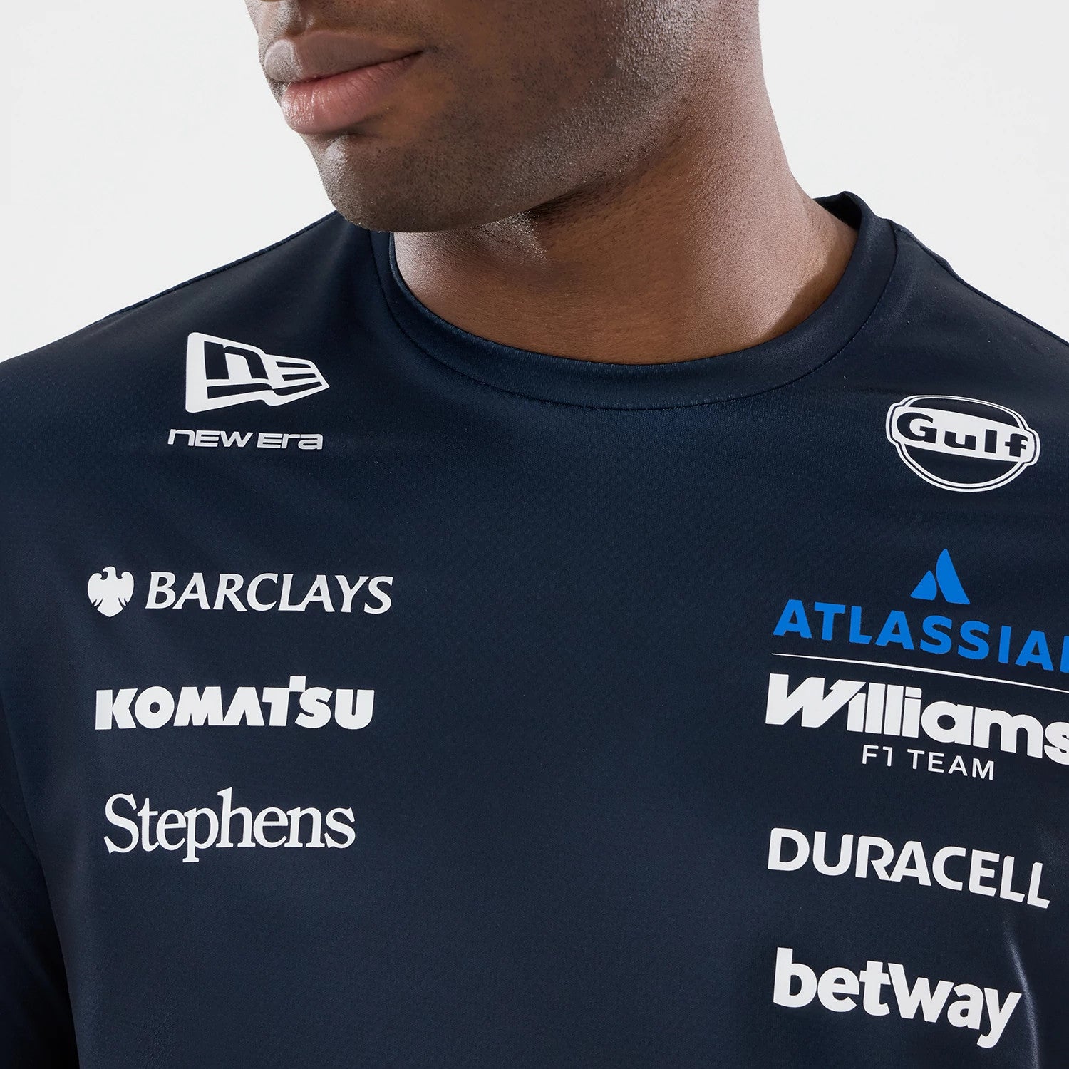 The model is wearing this Williams GB Race Special Tech T-Shirt in navy. 4