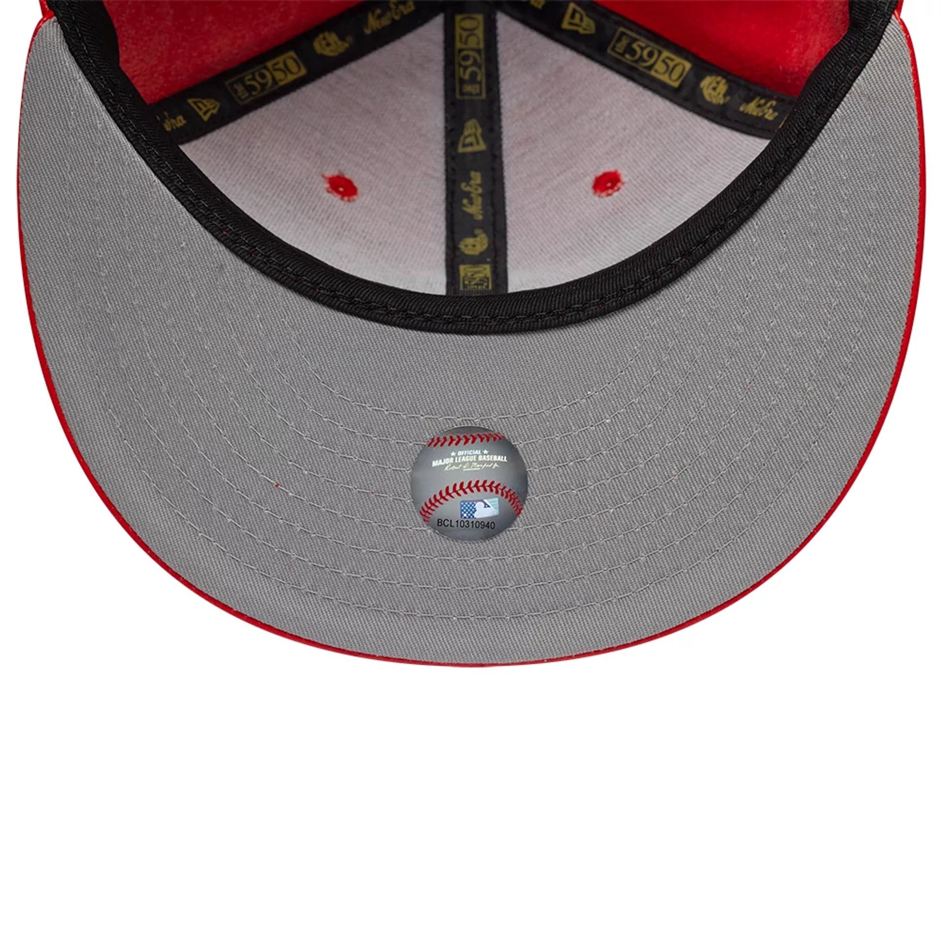 Pictured is this MLB Leather New York Yankees 59FIFTY Fitted cap in red. 2