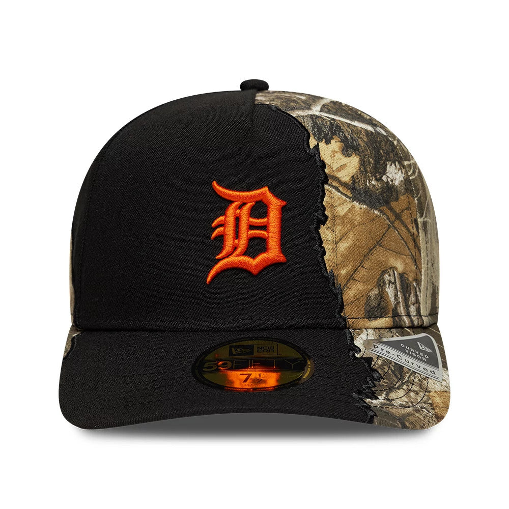 Detroit Tigers MLB Split Realtree Black New Era 59FIFTY A-Frame Fitted Cap, front view showing an orange embroidered team logo on the black front panel, a camo design on the side, and a gold 59FIFTY size sticker on the black visor.