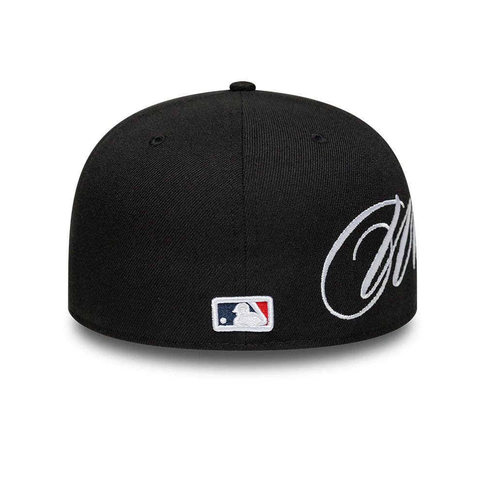 Pictured is this MLB Side Script Chicago White Sox Low Profile 59FIFTY Fitted cap in black. 6