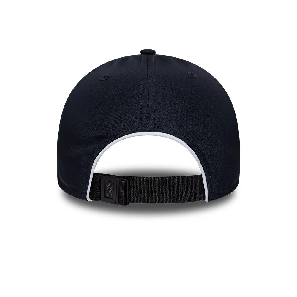 Pictured is this MLB Panel Seattle Mariners 9TWENTY A-Frame cap in navy. 7