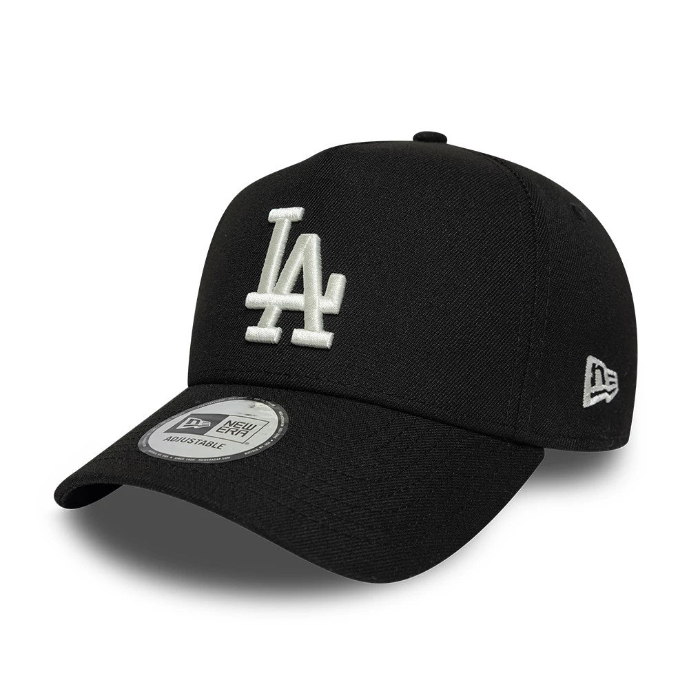 LA Dodgers MLB Mythical Black New Era 9FORTY E-Frame Adjustable Cap, front view showing a raised white embroidered LA logo on the black crown, a curved black visor with a 9FORTY size sticker, and a white New Era flag logo on the left side.