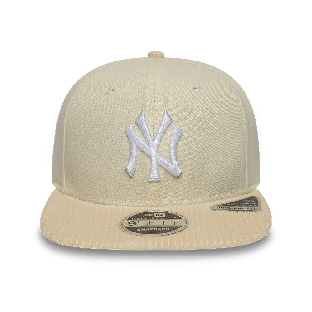 Pictured is this MLB Cord Visor New York Yankees 9FIFTY Original Fit cap in light beige. 2