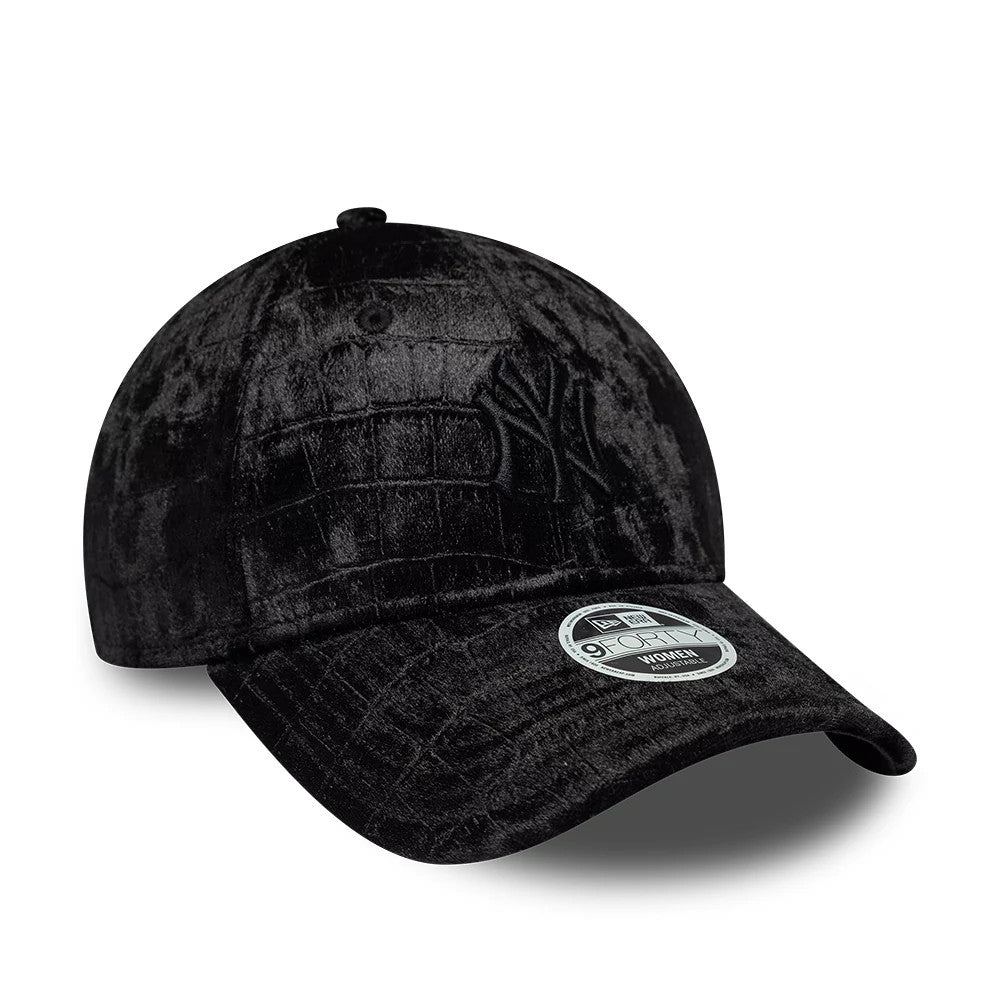 New York Yankees Womens MLB Patterned Velour Black New Era 9FORTY Adjustable Cap, front view showing a black embroidered Yankees logo on the velour-textured structured crown, with a curved visor featuring a 9FORTY size sticker on top.