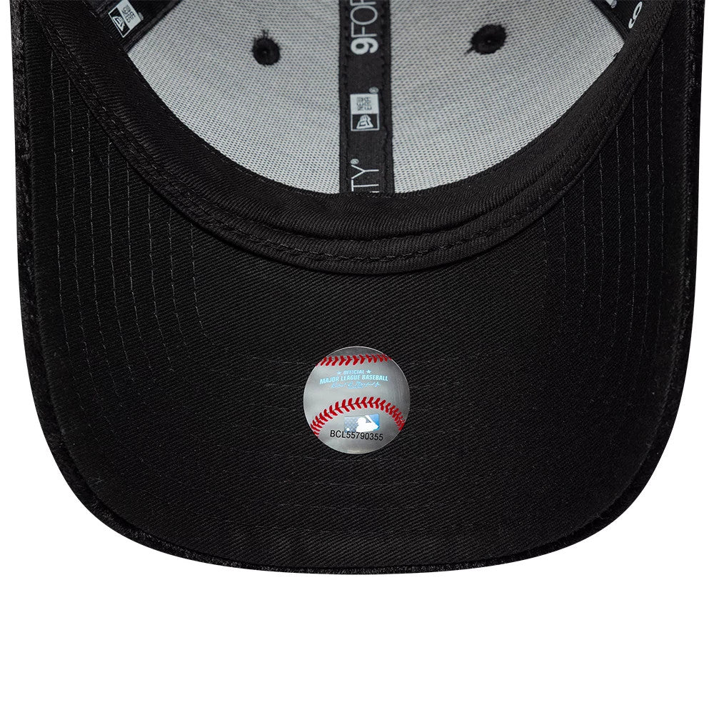 Pictured is this Womens MLB Patterned Velour New York Yankees 9FORTY cap in black. 5
