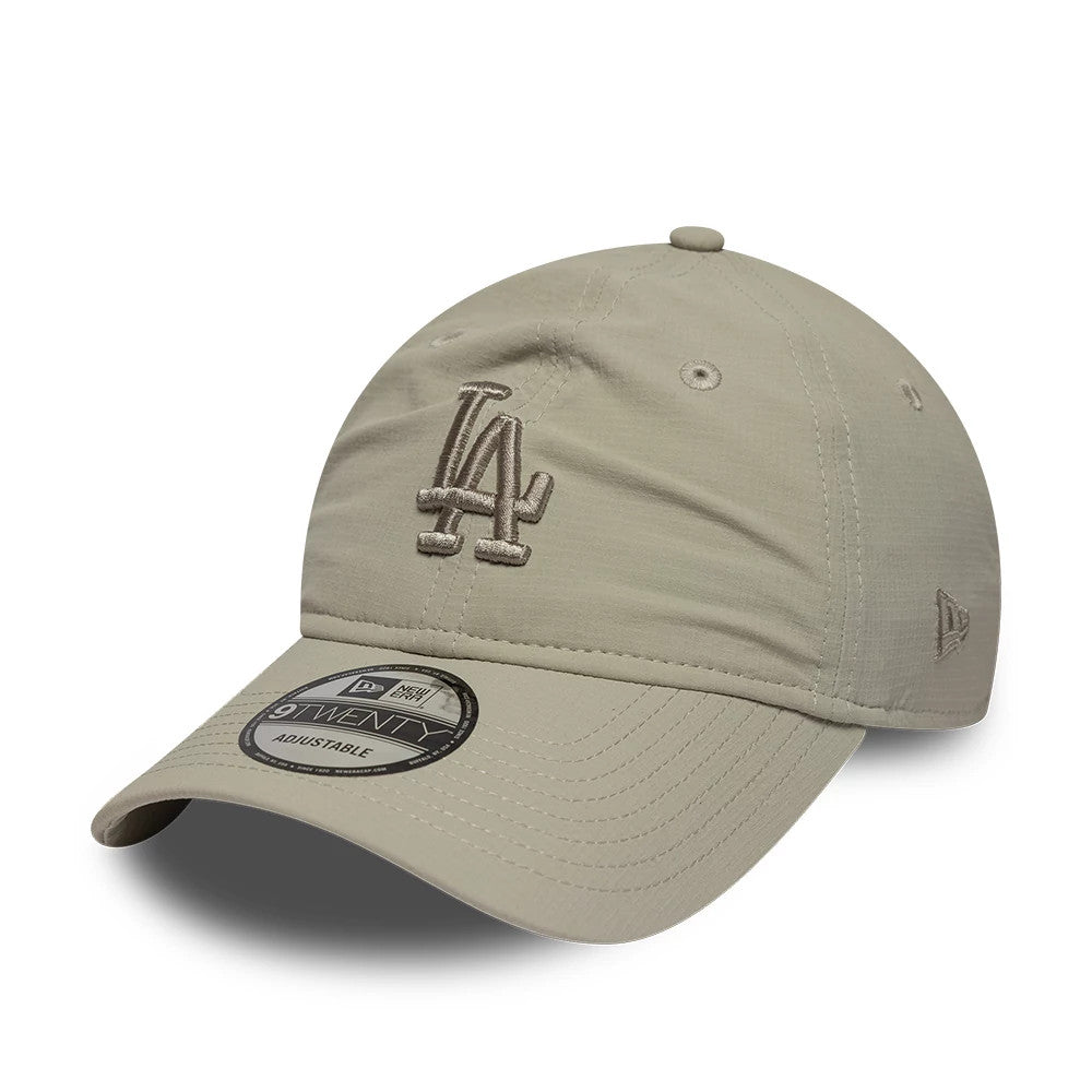 Pictured is this MLB Ripstop LA Dodgers 9TWENTY cap in beige. 1