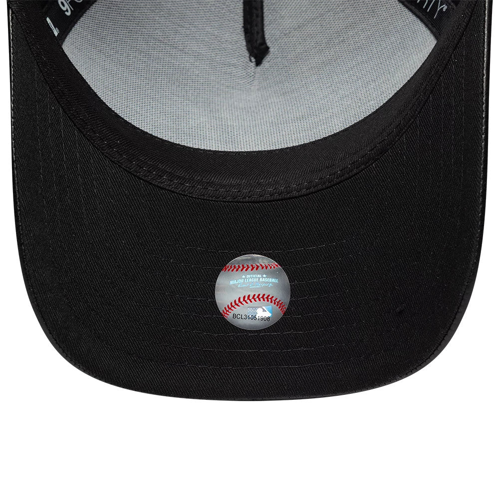 Pictured is this Womens MLB Fabric Mix New York Yankees 9FORTY M-Crown A-Frame cap in black. 5