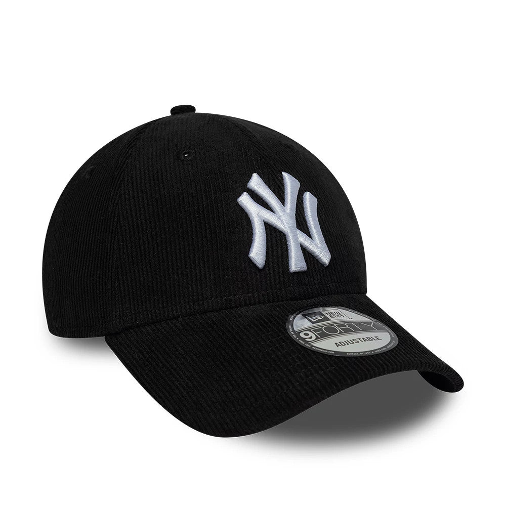 New York Yankees MLB Cord Black New Era 9FORTY Adjustable Cap, three-quarter view showing the raised white embroidered NY logo on the front panel, with a black curved visor and a 9FORTY size sticker on the top of the visor.
