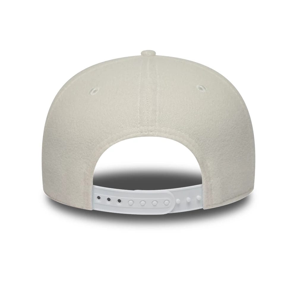 Pictured is this Lacoste X New Era Retro Crown 9FIFTY cap in white. 7