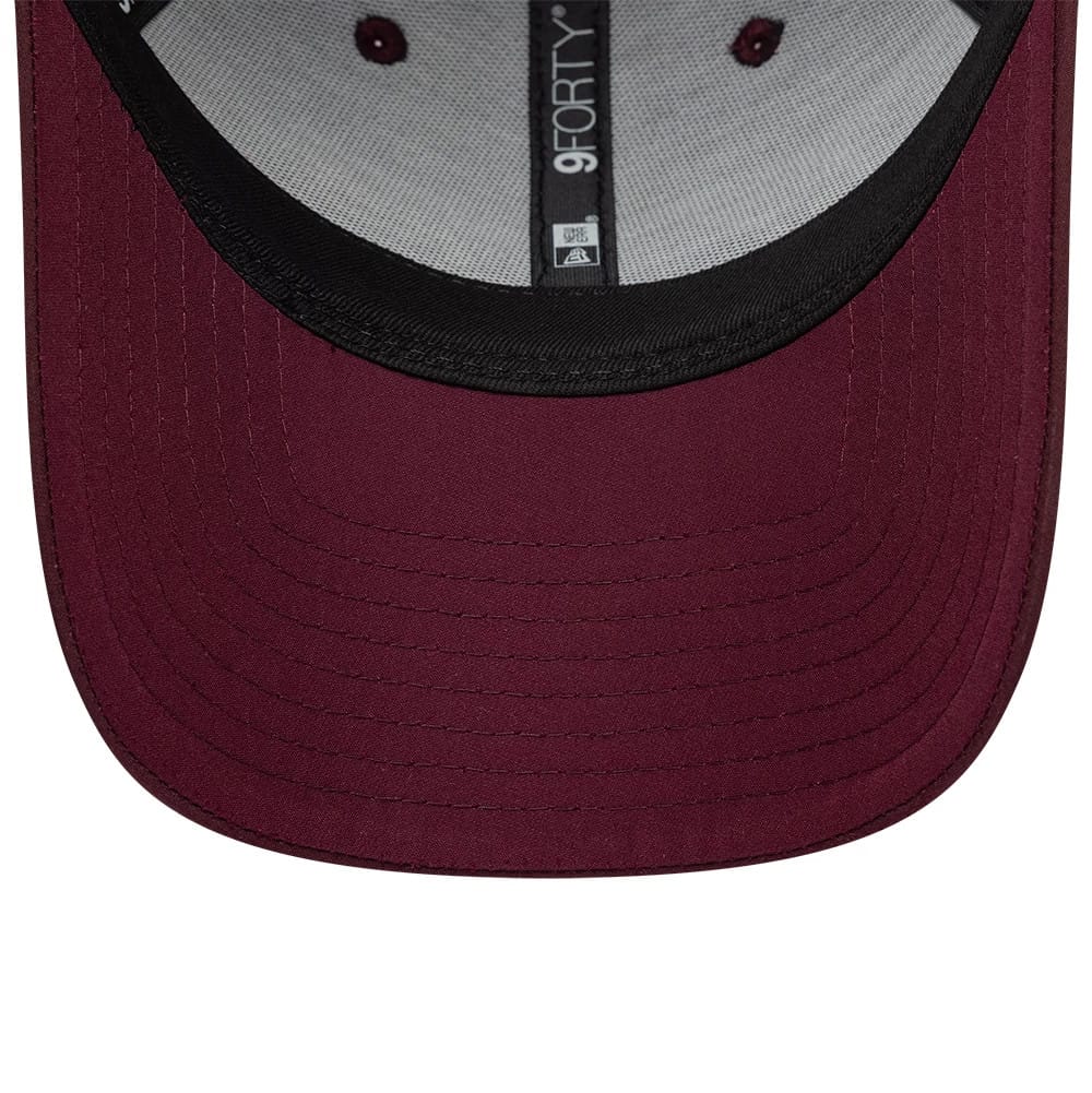 Pictured is this Dubai Abu Dhabi Air Event Sail GP 9FORTY cap in dark red. 5