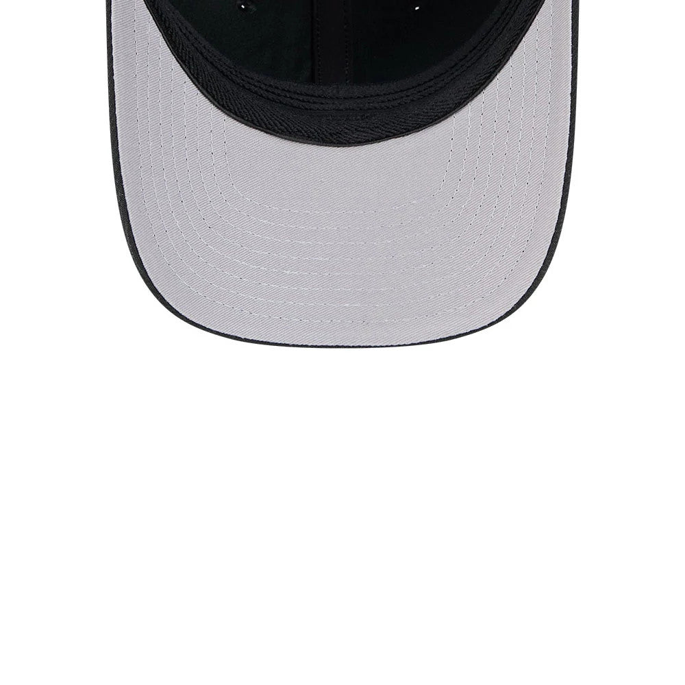 Brooklyn Nets NBA Team Black New Era 39THIRTY M-Crown Stretch Fit Cap, inside view showing the light grey undervisor, black sweatband and detailed stitching along the edge of the curved visor.