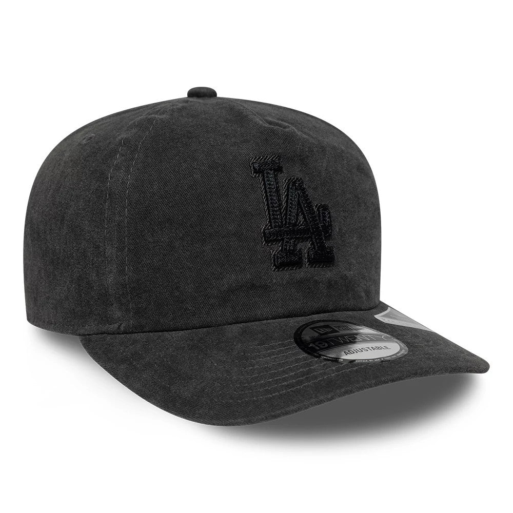 Pictured is this MLB LA Dodgers 19TWENTY cap in black. 4