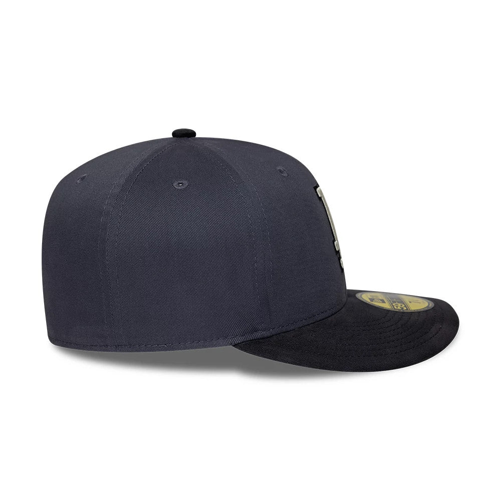 Pictured is this MLB LA Dodgers 59FIFTY Fitted cap in dark grey. 7