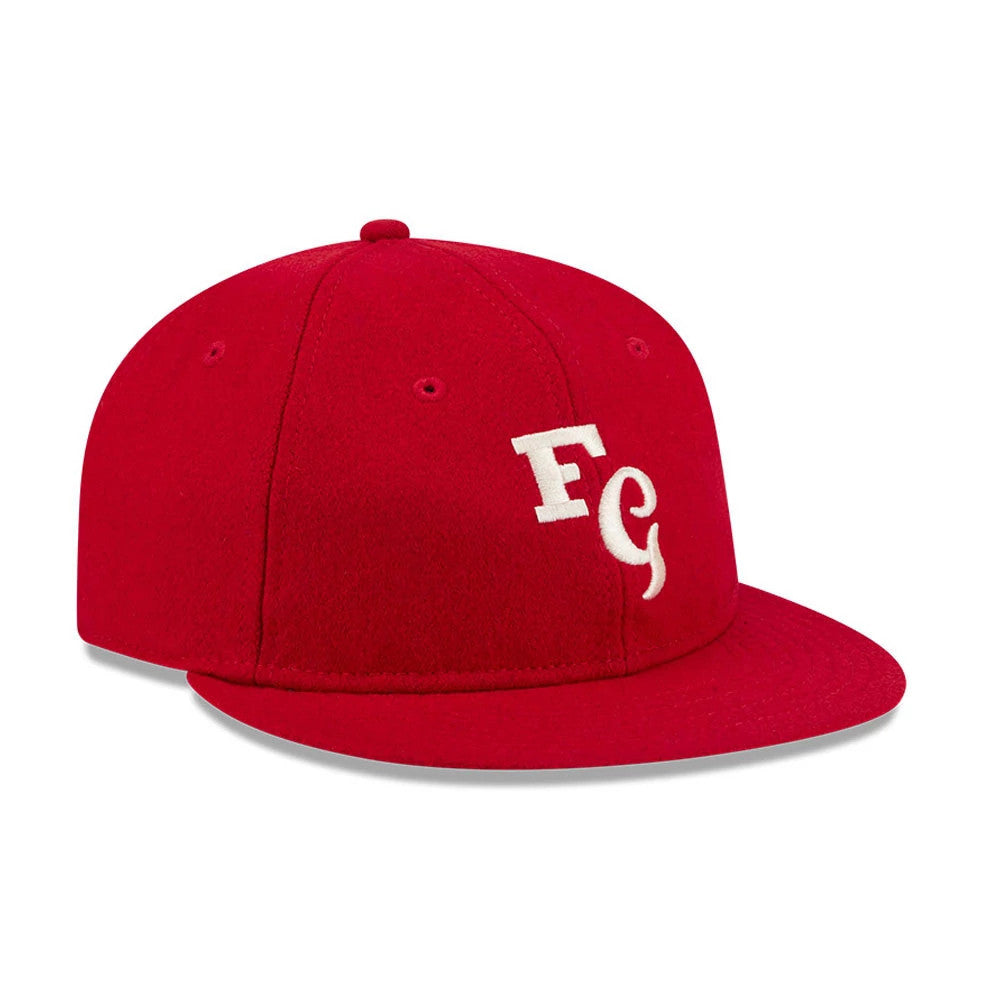Pictured is this Fear Of God X MLB Cincinnati Reds Retro Crown 59FIFTY Fitted cap in open red. 4