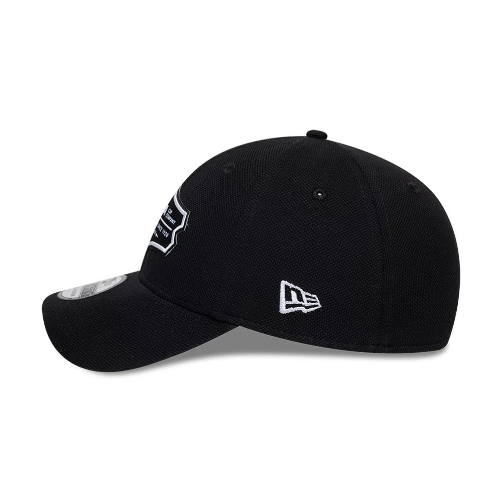 Pictured is this New Era Jersey 39THIRTY Stretch Fit cap in black. 4