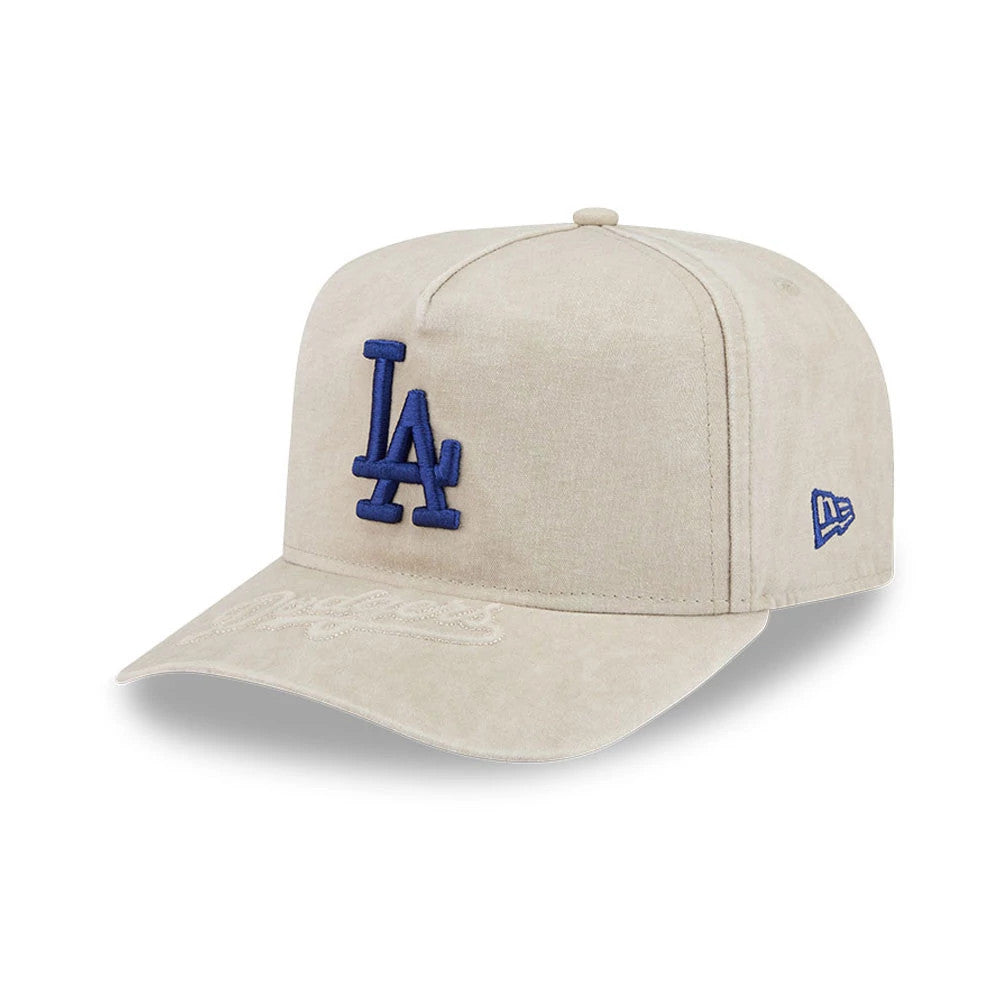 LA Dodgers MLB Light Beige New Era 9FIFTY A-Frame Snapback Adjustable Cap, front view showing the blue embroidered LA logo on the structured light beige crown, Dodgers script on the curved visor and blue New Era flag logo on the left side.