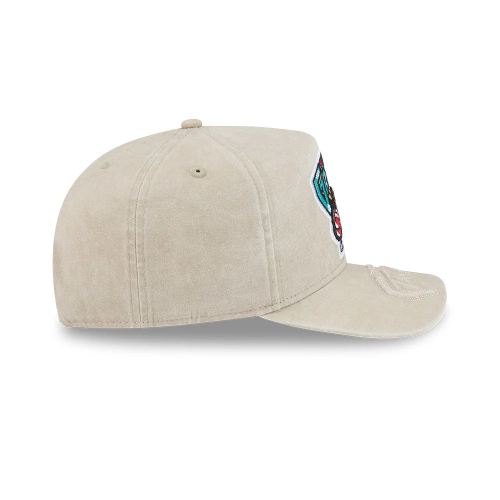 Pictured is this NBA Vancouver Grizzlies 9FIFTY A-Frame Snapback cap in light beige. 7
