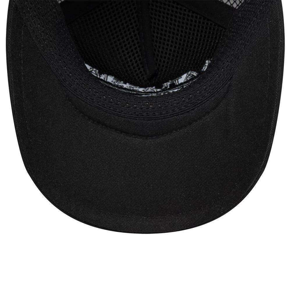 Pictured is this Williams 9FORTY Apex cap in black. 5