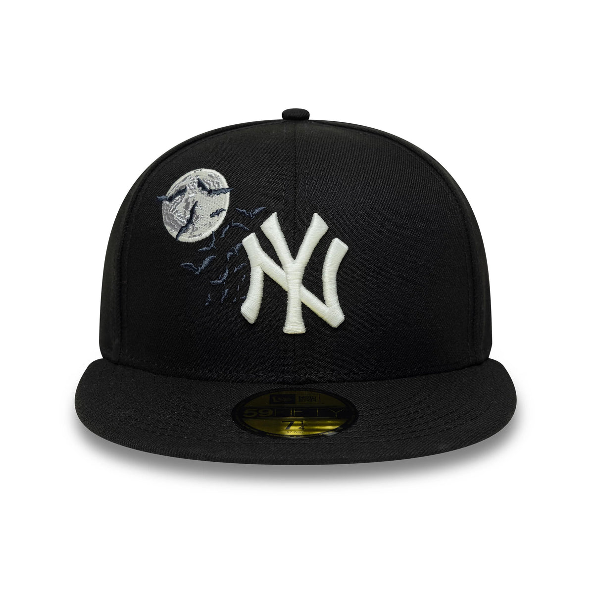 New York Yankees MLB Bats Black New Era 59FIFTY Fitted Cap, front view showing the raised white NY logo on the black structured crown, with an embroidered moon and bat motif to the side, and a gold 59FIFTY size sticker on the flat black visor.