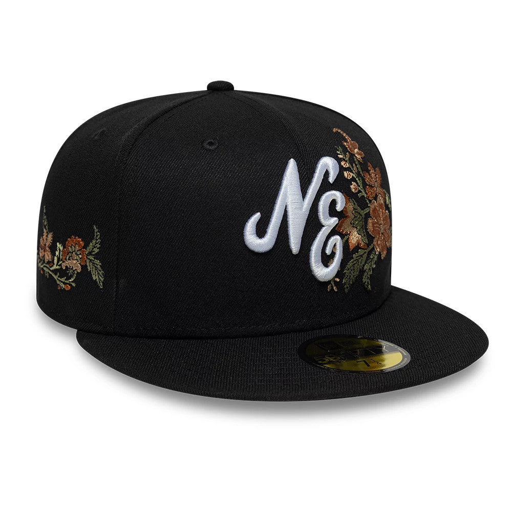 Pictured is this New Era Floral 59FIFTY Fitted cap in black. 1