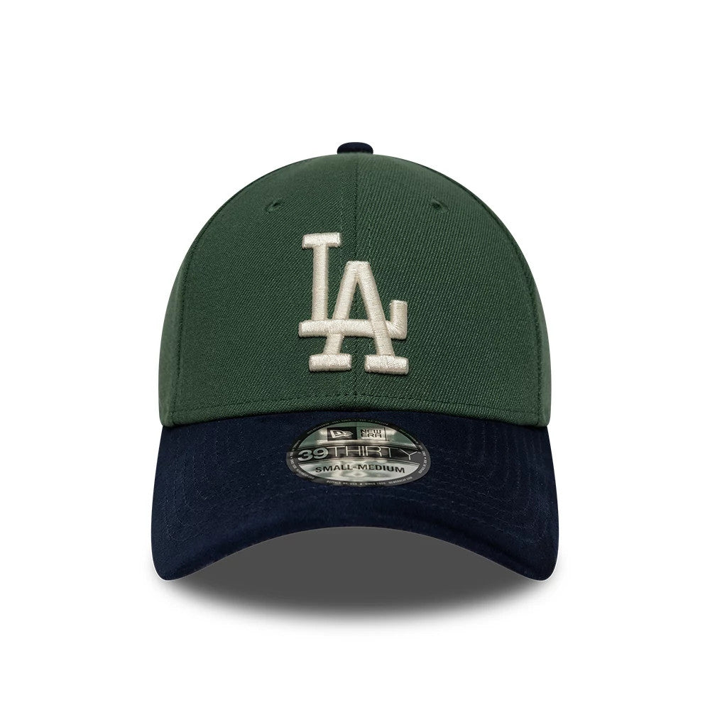 Pictured is this MLB Faux Suede LA Dodgers 39THIRTY Stretch Fit cap in dark green & navy. 2