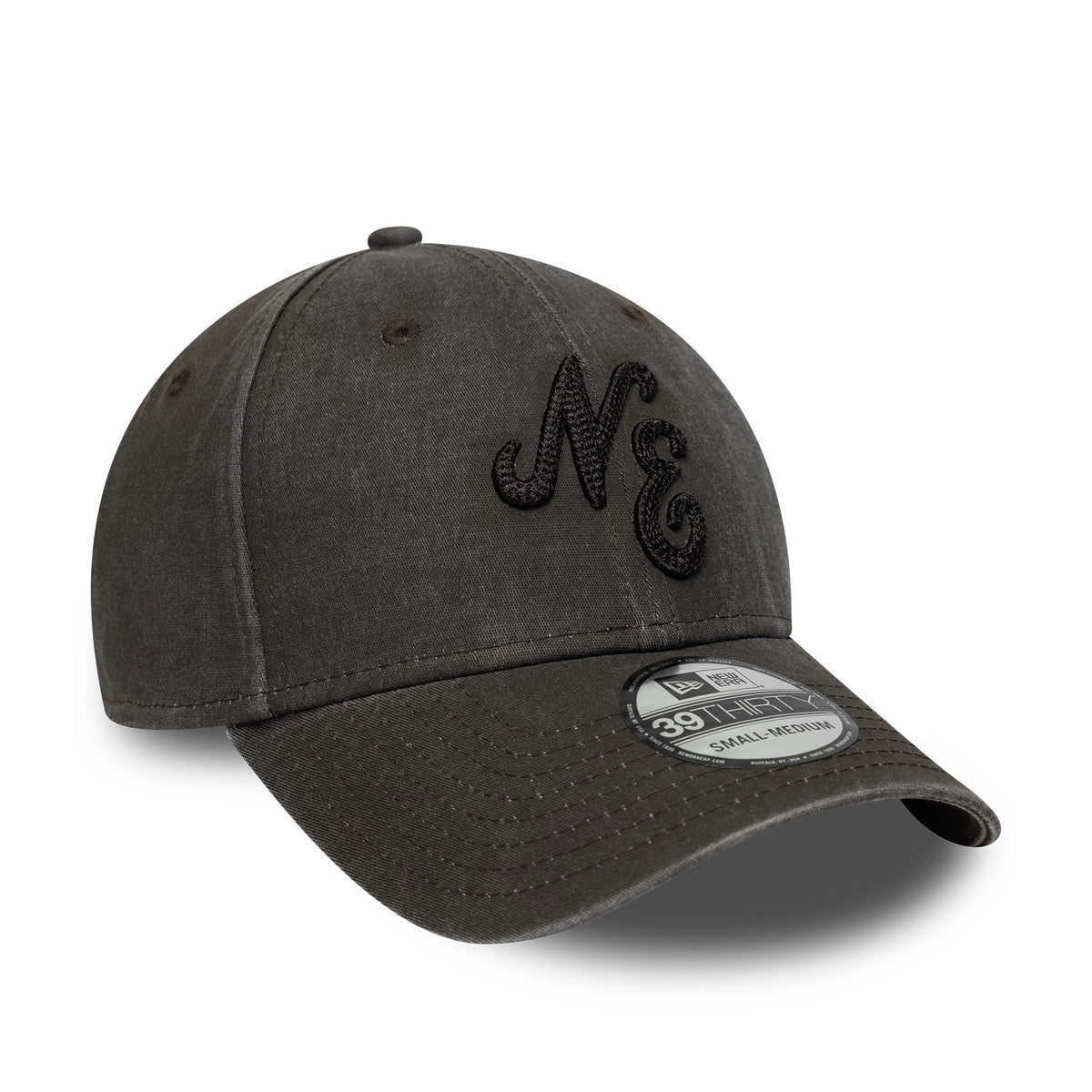 New Era Ombre Dark Brown 39THIRTY Stretch Fit Cap, three-quarter view showing the raised dark brown embroidered NE logo on the front panel, curved dark brown visor, and 39THIRTY size sticker on the top of the visor.