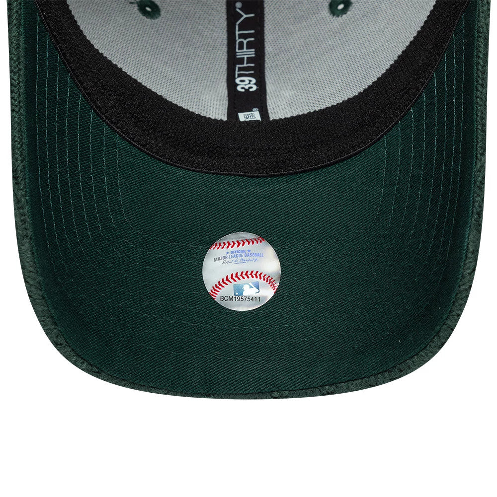 Pictured is this MLB Knitted New York Yankees 39THIRTY Stretch Fit cap in dark green. 10
