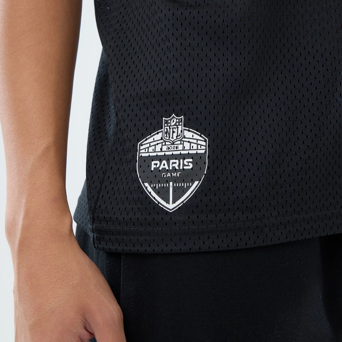 The model is wearing this NFL International Series Games 2026 Pittsburgh Steelers Mesh Jersey in black. 4