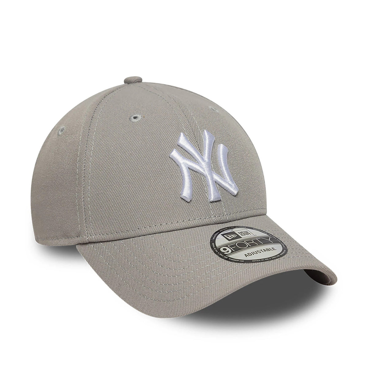 New York Yankees Essential Pack Grey New Era 9FORTY Snapback Adjustable Cap, three-quarter view showing a white raised embroidered NY logo on the front panel, a curved grey visor with a 9FORTY size sticker, and matching grey eyelets and top button.