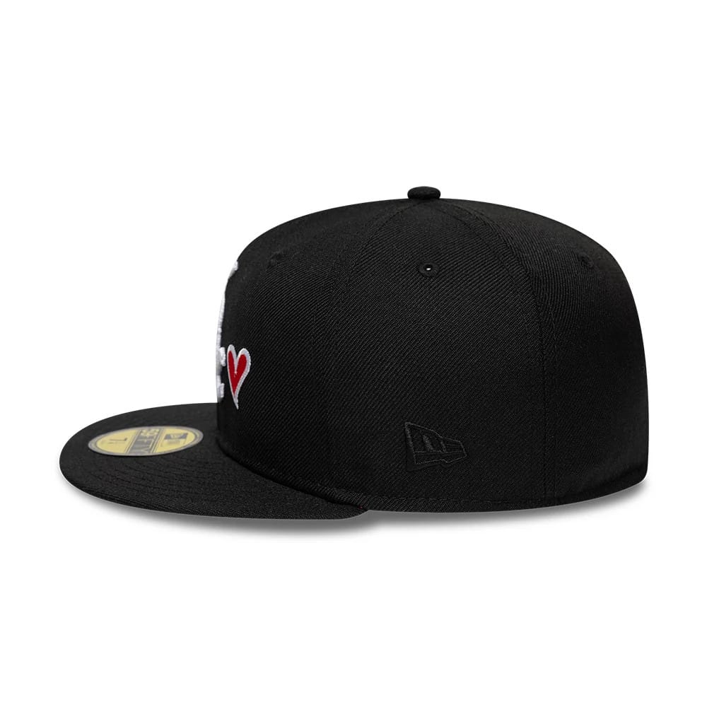 Pictured is this MLB Heart Chicago White Sox 59FIFTY Fitted cap in black. 7