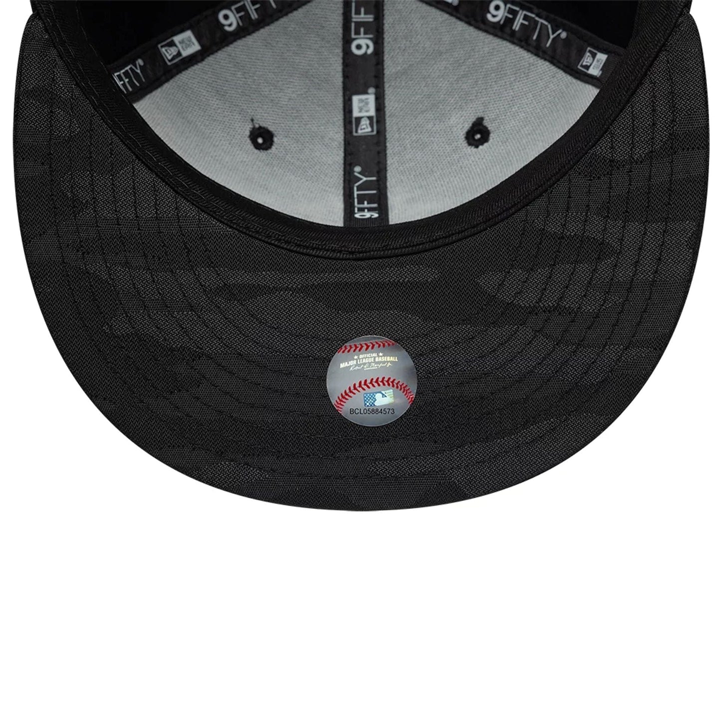Pictured is this MLB Black On Black New York Yankees 9FIFTY Snapback cap in black. 7