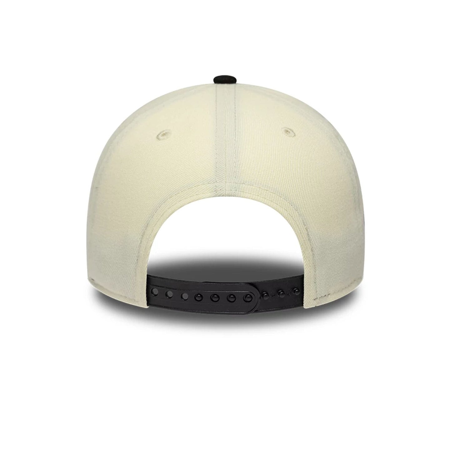 Pictured is this MLB Cooperstown Chicago White Sox 9FORTY A-Frame cap in white. 7