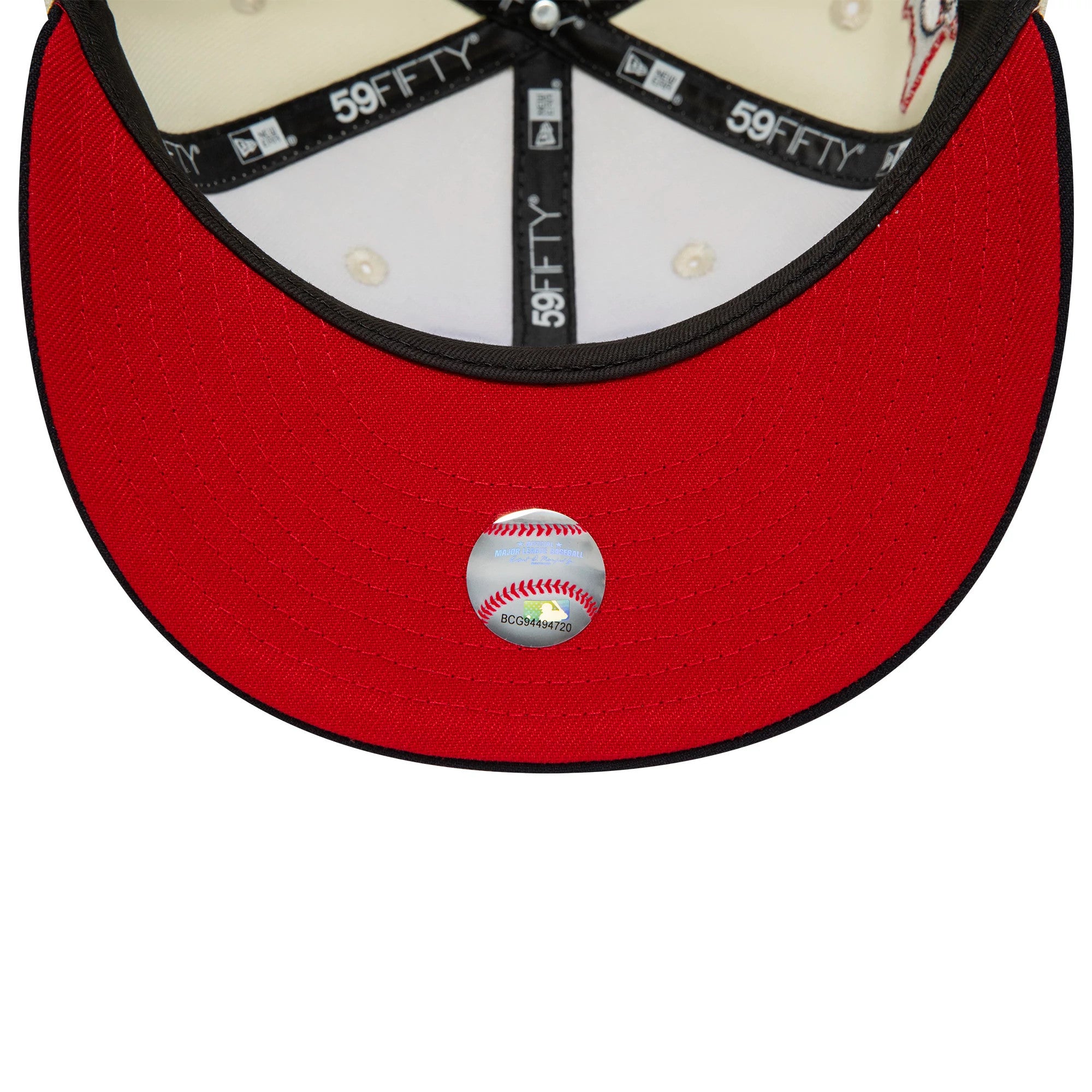 This is a Minnesota Twins MLB White 59FIFTY Fitted Cap 2