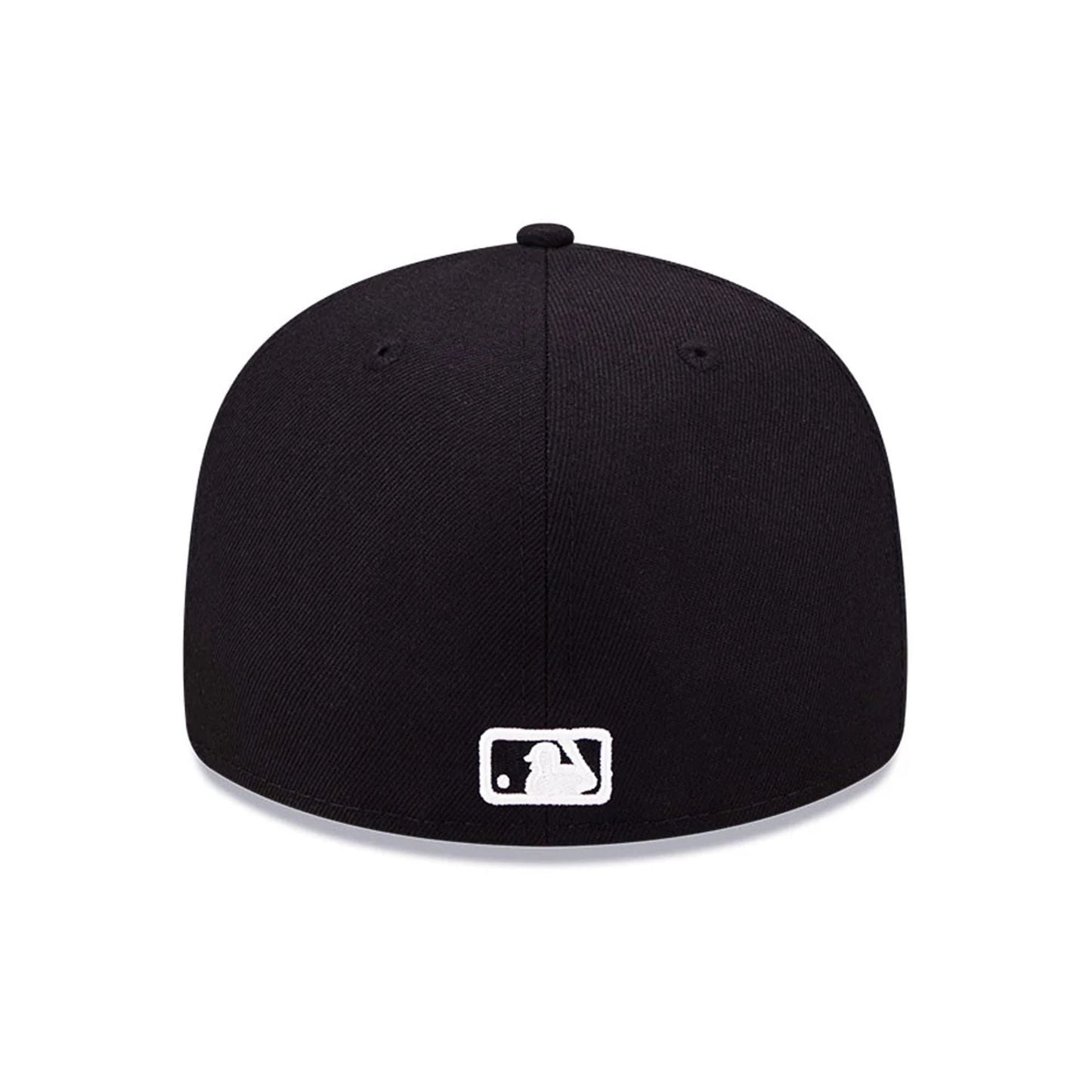 Pictured is this MLB Washington Nationals Black Low Profile 59FIFTY Fitted cap. 7