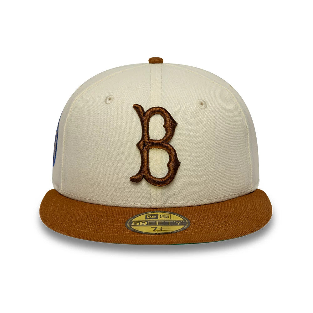 Brooklyn Dodgers MLB Jackie Robinson White New Era 59FIFTY Fitted Cap, front view showing a brown embroidered Brooklyn Dodgers logo on the white crown, with a brown visor and a gold 59FIFTY size sticker on the visor's top.