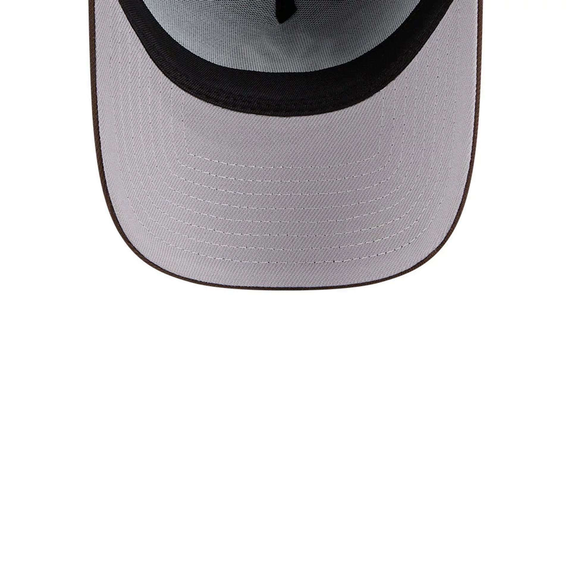 This is a New York Yankees MLB Dark Brown 9FORTY A-Frame Adjustable Cap 2