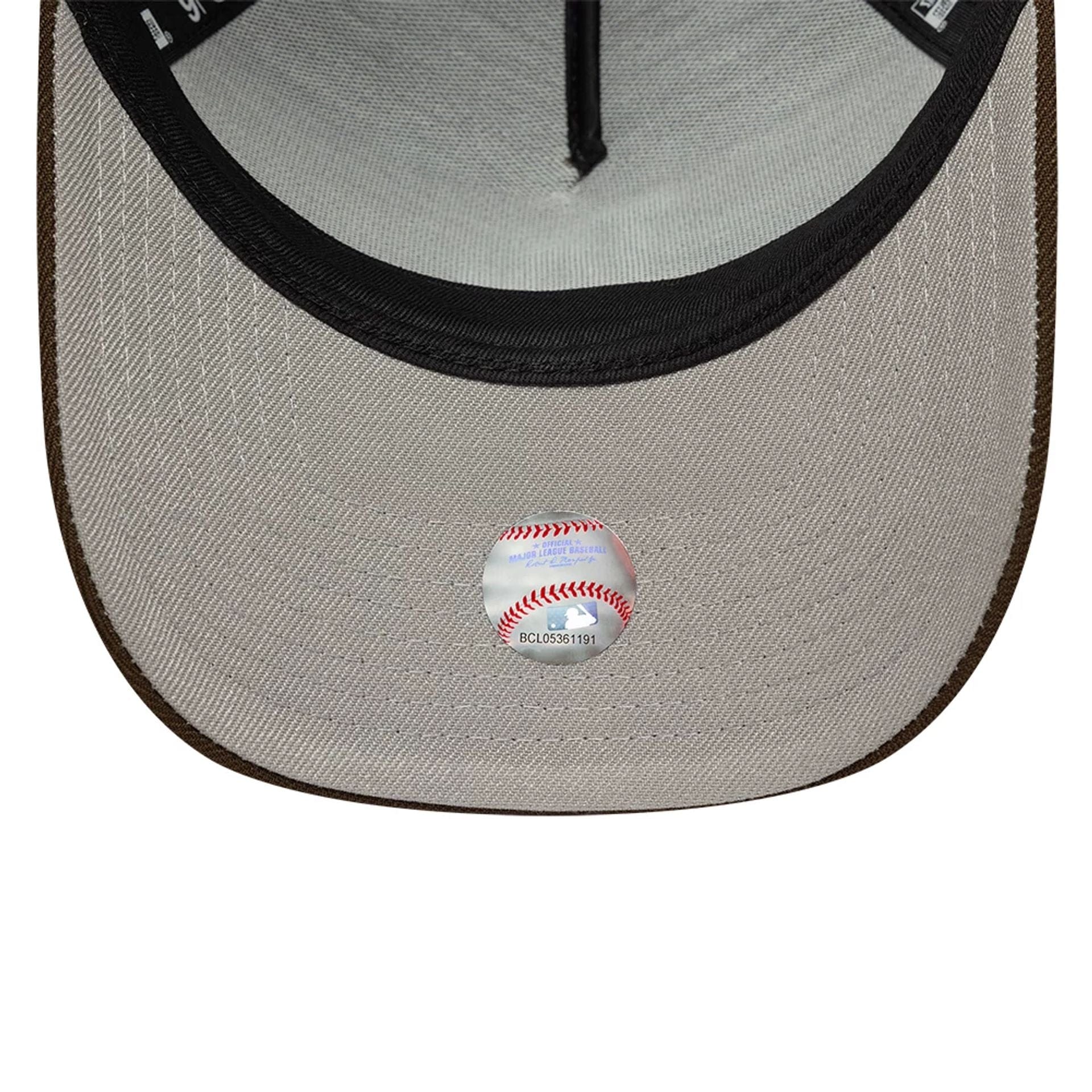 This is a LA Dodgers MLB Dark Brown 9FORTY A-Frame Adjustable Cap 2