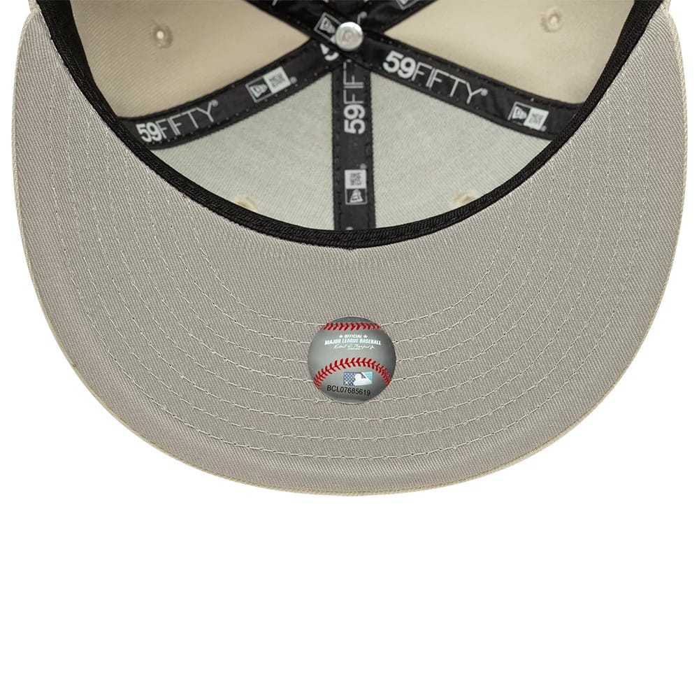 Pictured is this MLB Detroit Tigers 59FIFTY Fitted cap in beige. 2