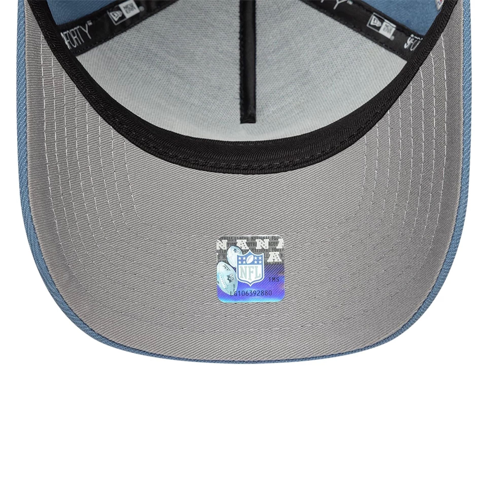 This is a New York Giants NFL Blue 9FORTY A-Frame Adjustable Cap 2