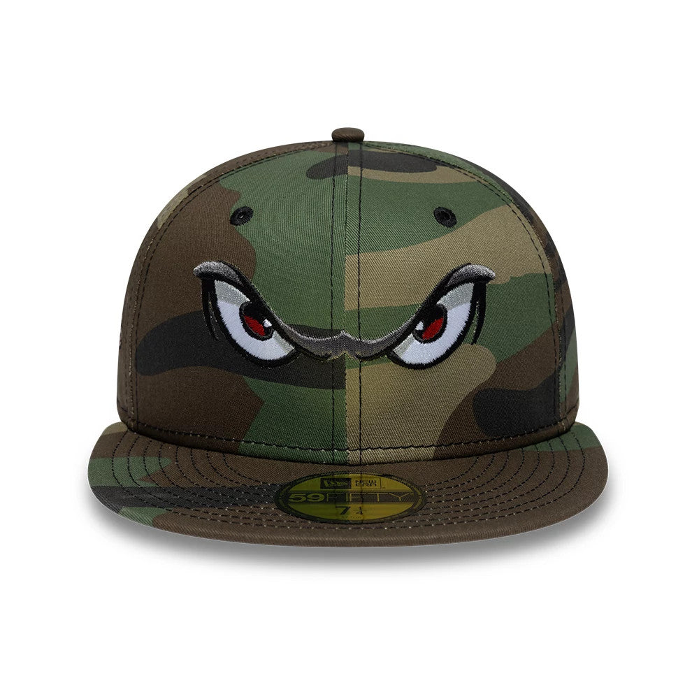 Lake Elsinore Storm MiLB Pinwheel Green New Era 59FIFTY Fitted Cap, front view showing raised embroidery of menacing eyes with red accents on the camo front panels, a matching camo flat visor, and a gold 59FIFTY size sticker.