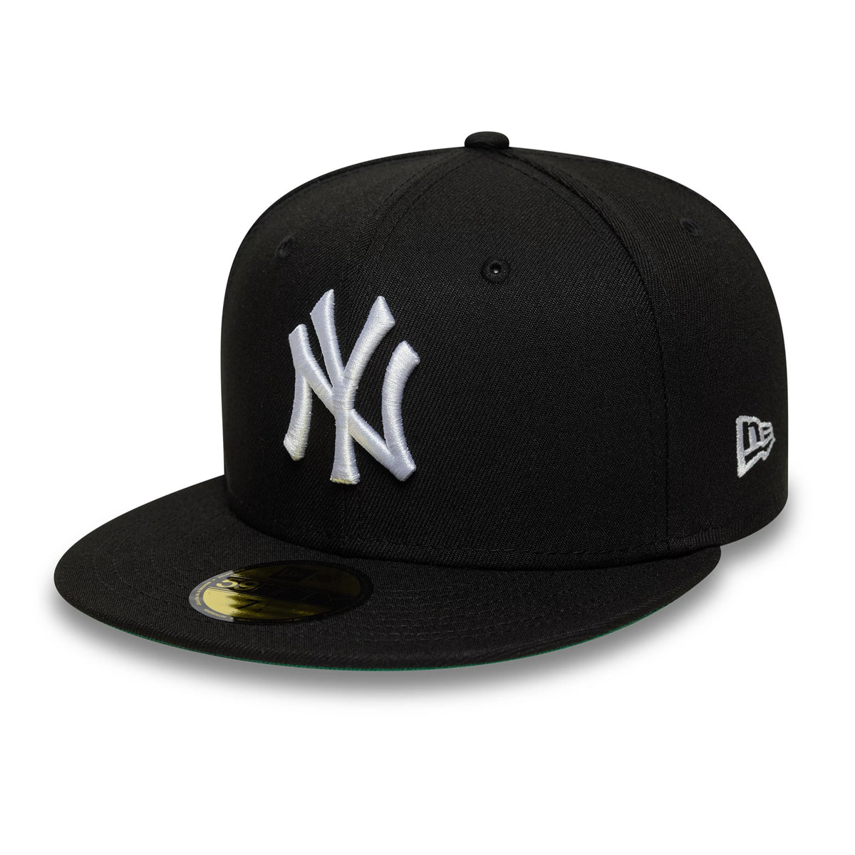 New York Yankees MLB Black New Era 59FIFTY Fitted Cap, three-quarter view showing a raised white embroidered NY logo on the front panel, a black flat visor with a gold 59FIFTY size sticker, and a white New Era flag logo on the left side.