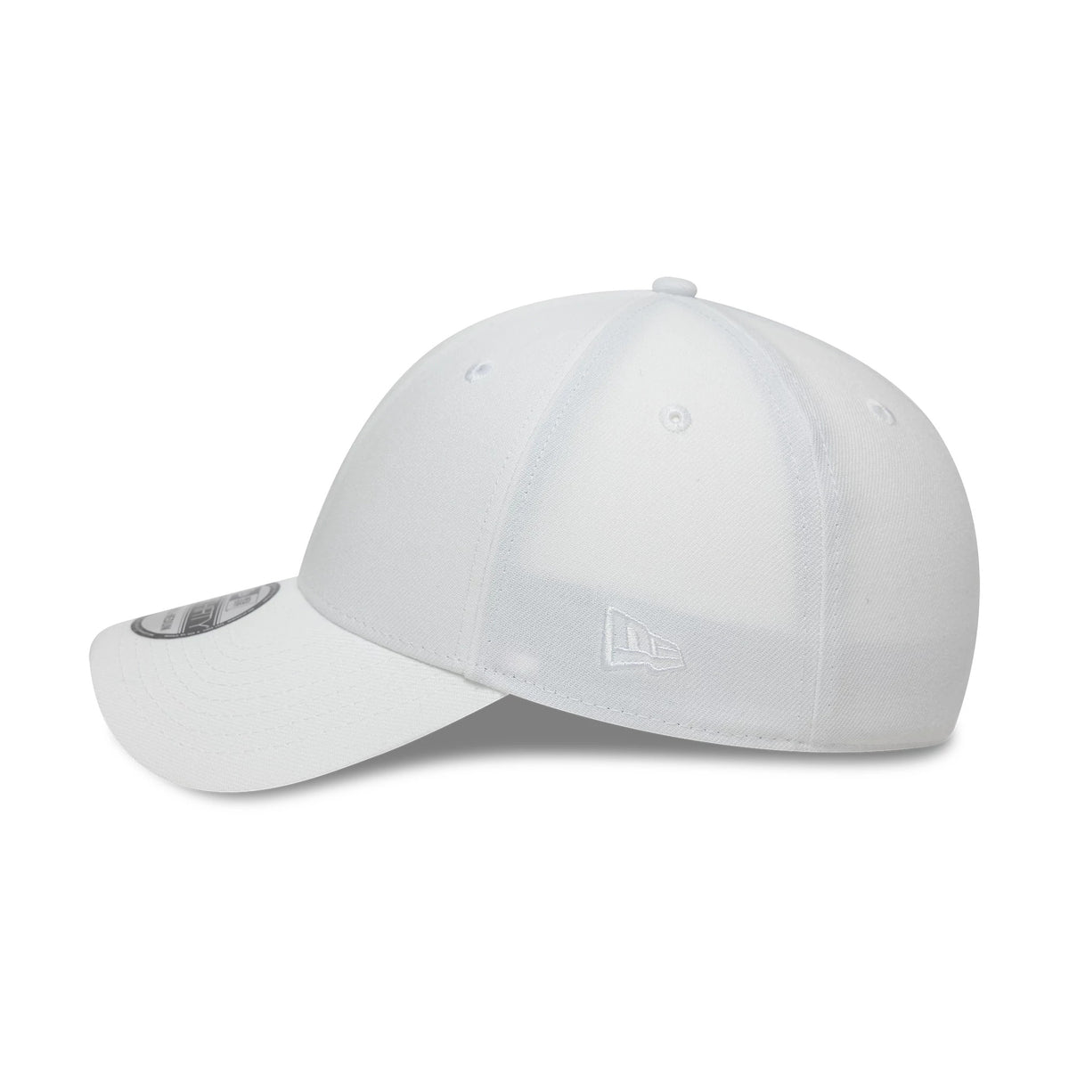 New Era White 39THIRTY Stretch Fit Cap, three-quarter view showing the curved white visor with a 39THIRTY size sticker, a structured white crown with matching eyelets and top button, and the embroidered New Era flag logo on the left side.