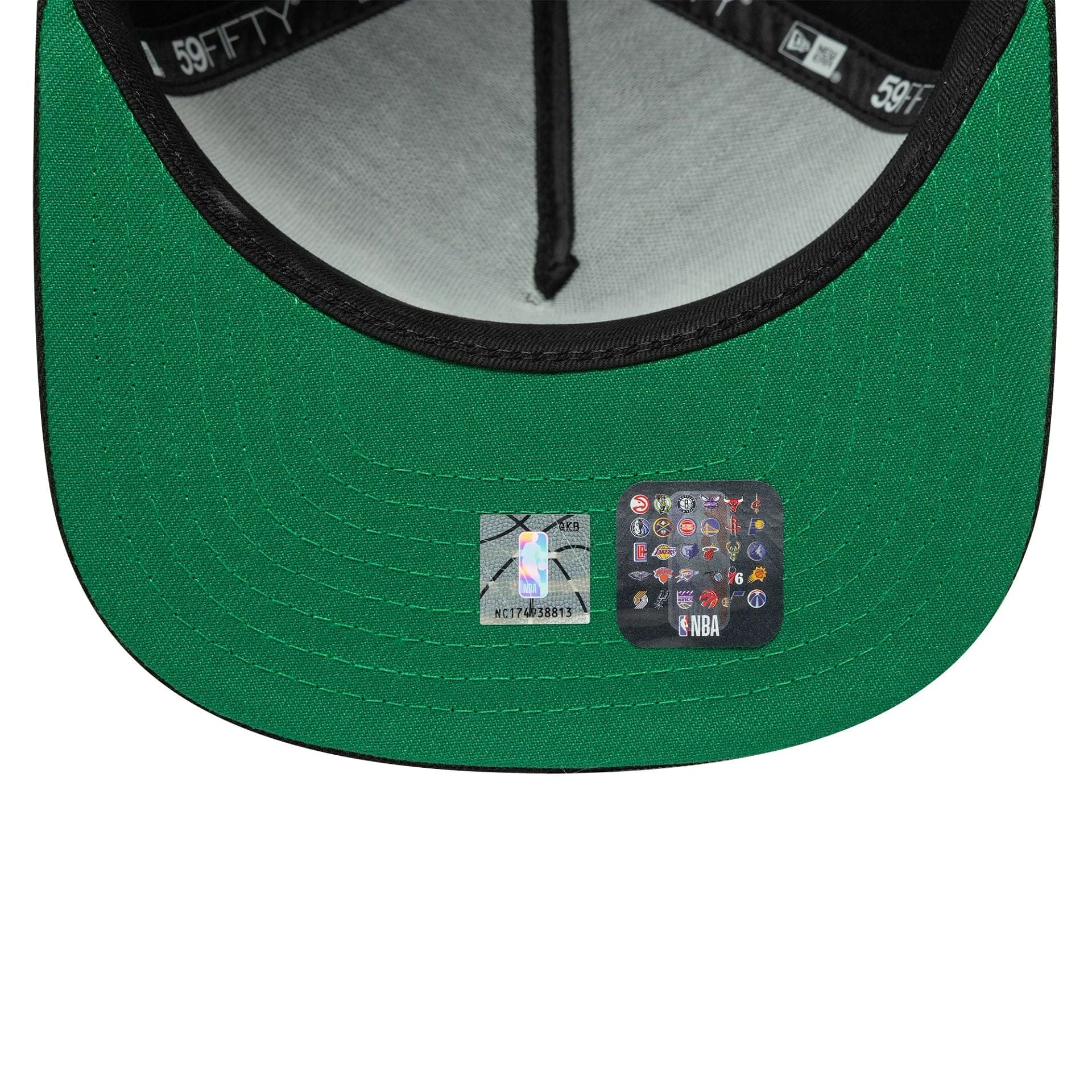 This is a Chicago Bulls Flat Black 59FIFTY A-Frame Fitted Cap 2