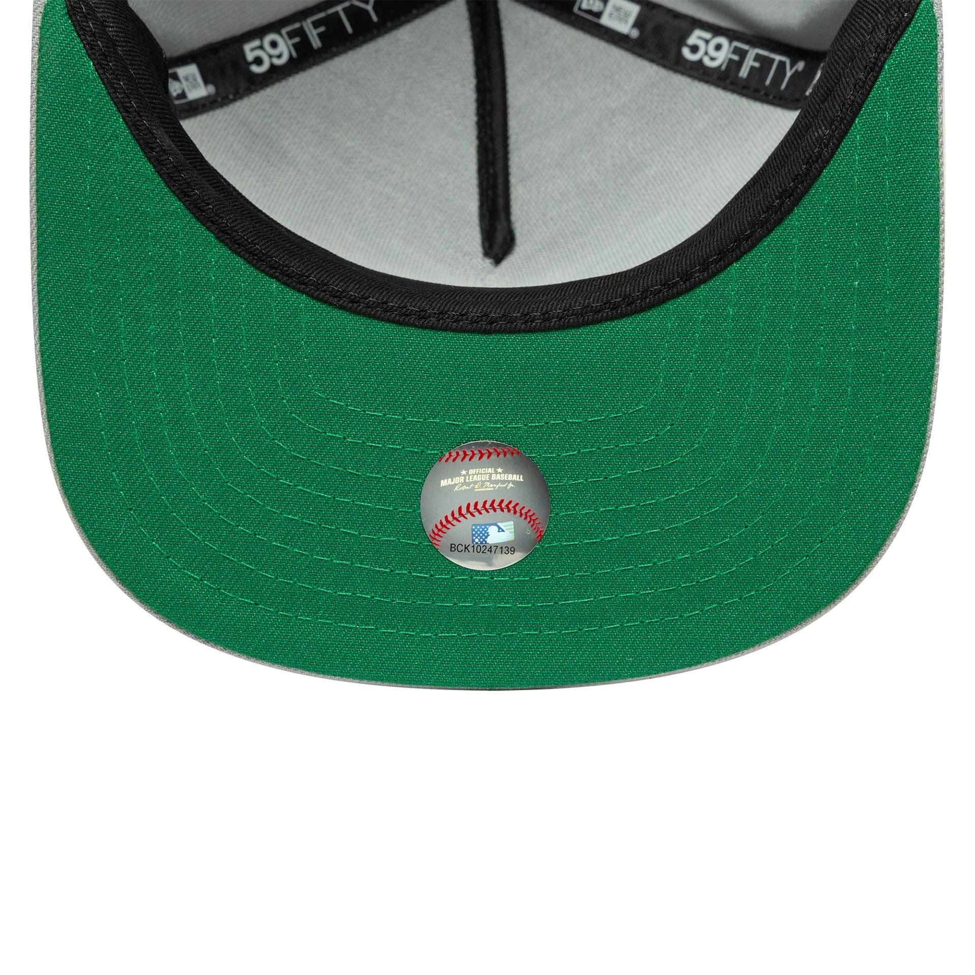 This is a LA Dodgers Flat Grey 59FIFTY A-Frame Fitted Cap 2