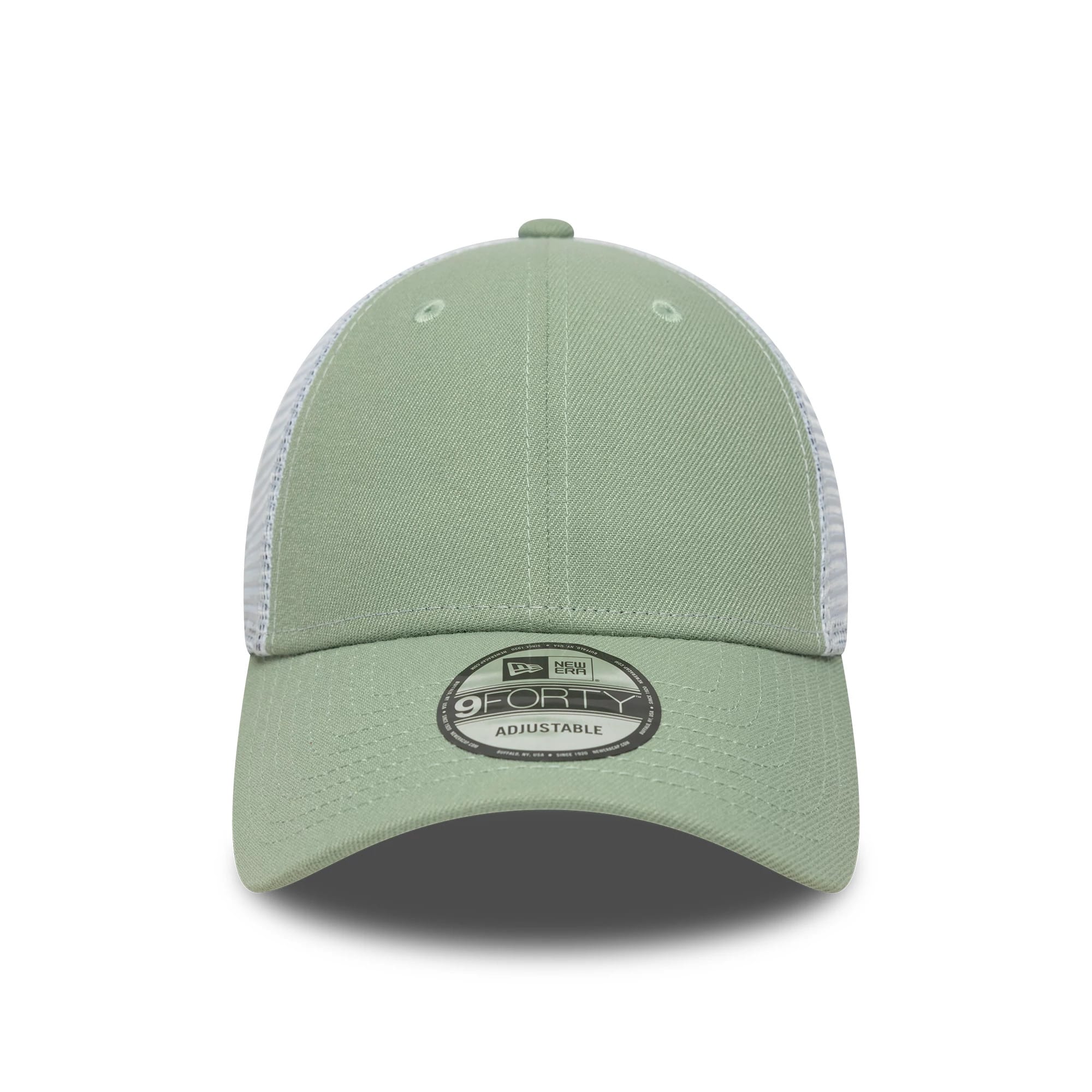 New Era Green 9FORTY Trucker Adjustable Cap, front view showing a structured green front panel with white mesh sides and a 9FORTY size sticker on the slightly curved green visor, featuring embroidered eyelets and a top button.