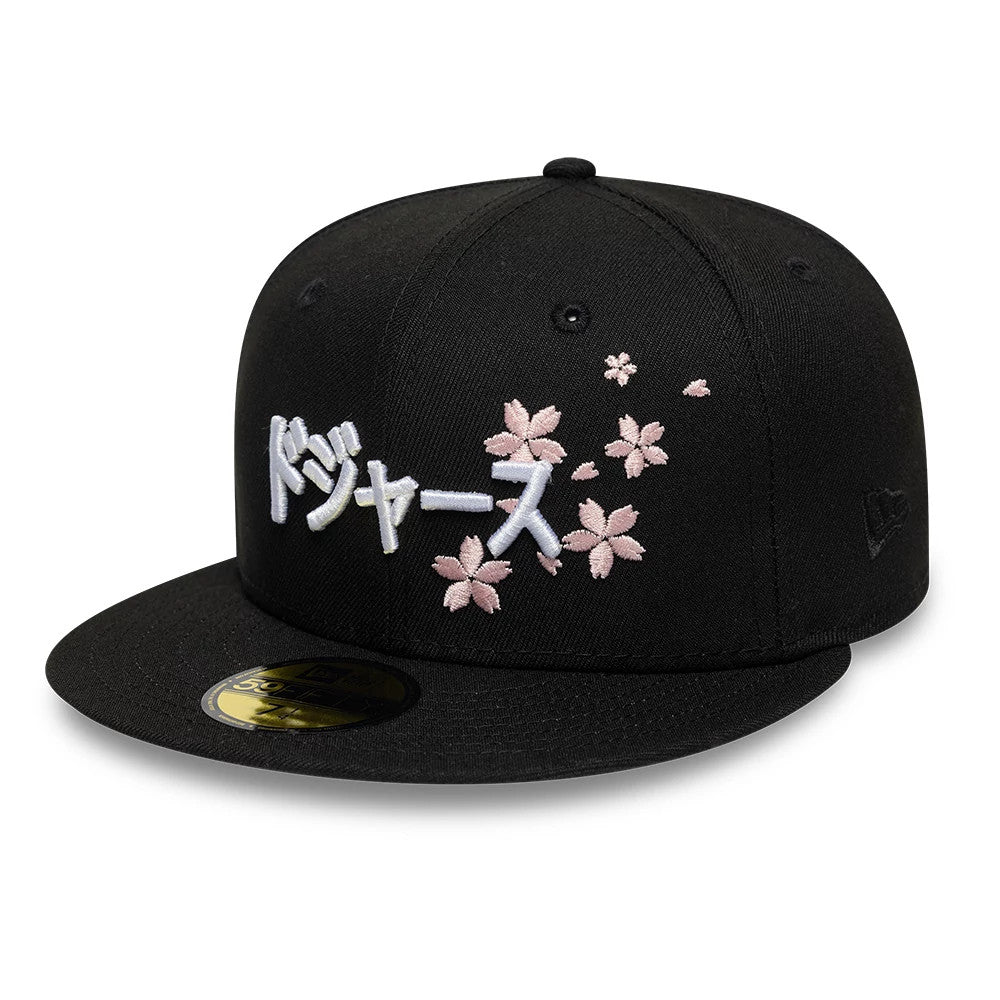 Pictured is this MLB Kanji LA Dodgers 59FIFTY Fitted cap in black. 4