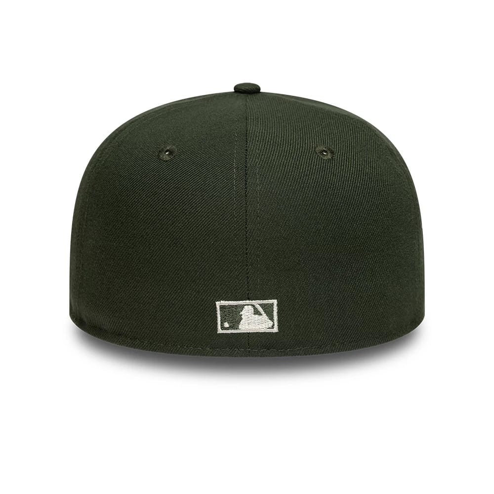 This is a New York Yankees MLB Sidepatch Dark Green 59FIFTY Fitted Cap 7