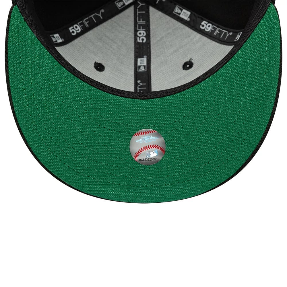 This is a Atlanta Braves MLB Black 59FIFTY Fitted Cap 2