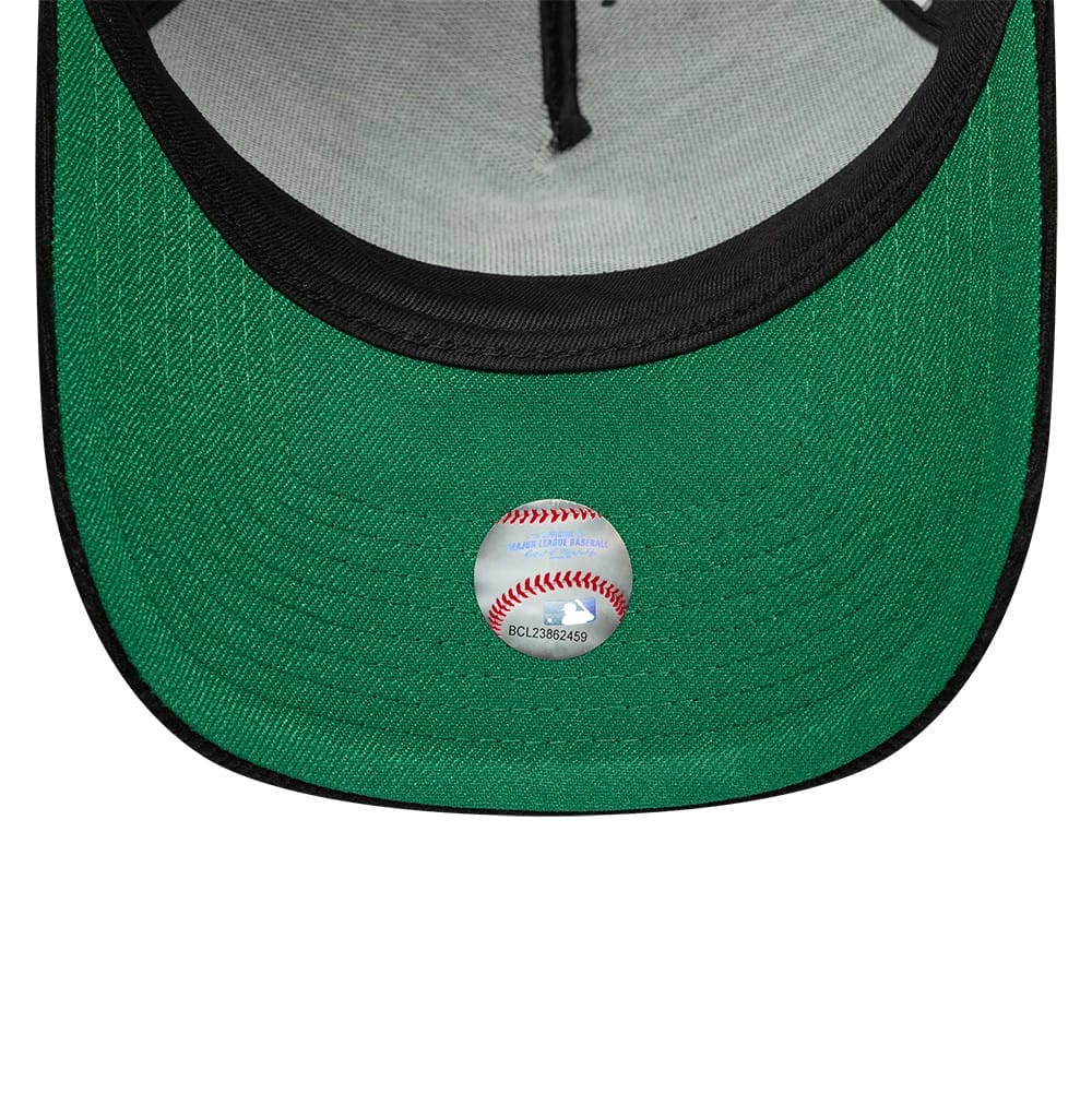 This is a Chicago White Sox MLB Cord Black 9FORTY A-Frame Adjustable Cap 2