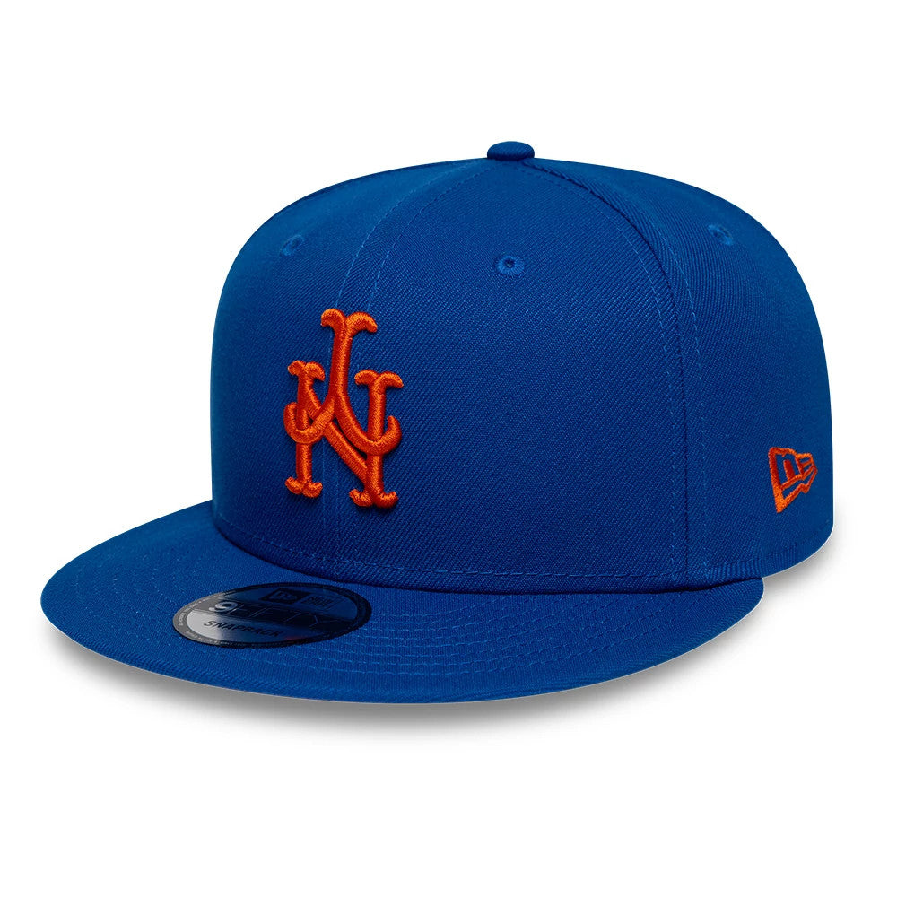 New York Mets MLB Upside Down Blue New Era 9FIFTY Snapback Cap, three-quarter view showing the raised orange NY logo embroidered on the front panels, a matching orange New Era flag logo on the left side.